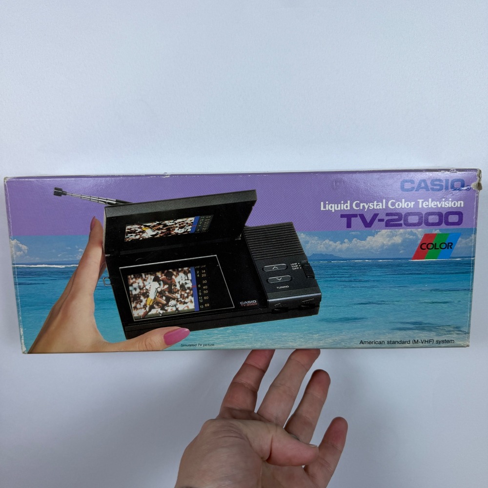 Casio TV-2000 Pocket Color Television Vintage 80s NTSC Black Portable TV Boxed